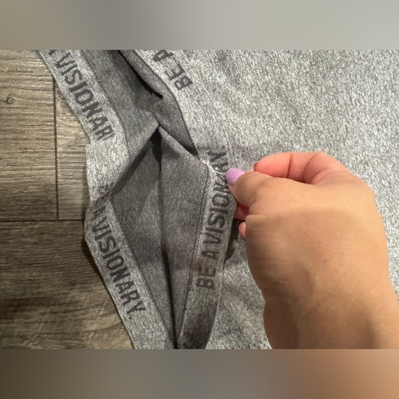 Gymshark Heather Gray Performance Tee - Picture 8 of 13